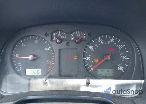 2001 Volkswagen Jetta Gls Tdi from USA, damaged, VIN 3VWSP69M71M118054